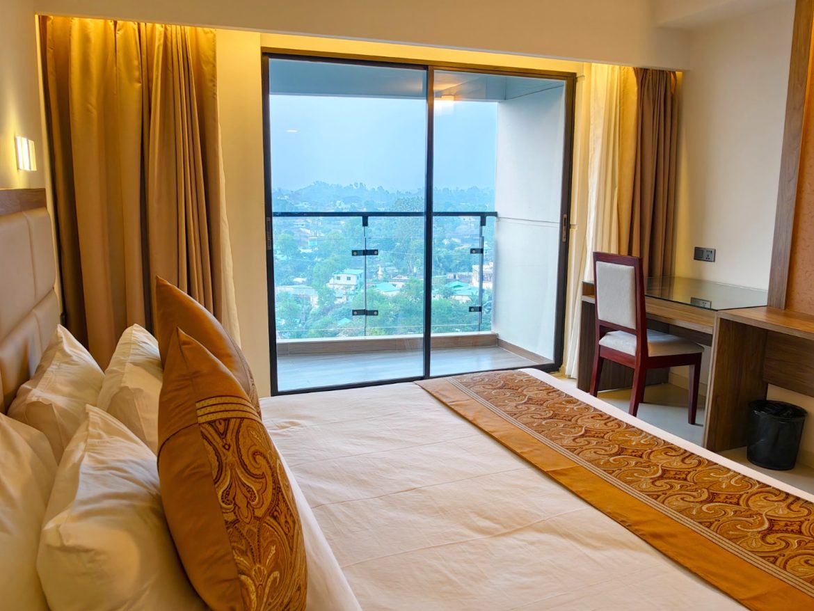 Premier Suite Sea View King